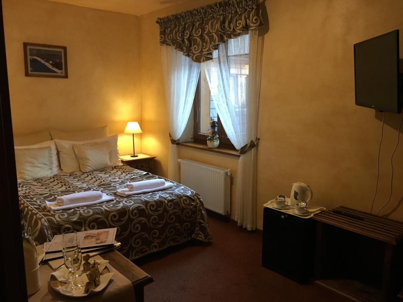 Hotel Dwor Karolowka Zakopane Dış mekan fotoğraf